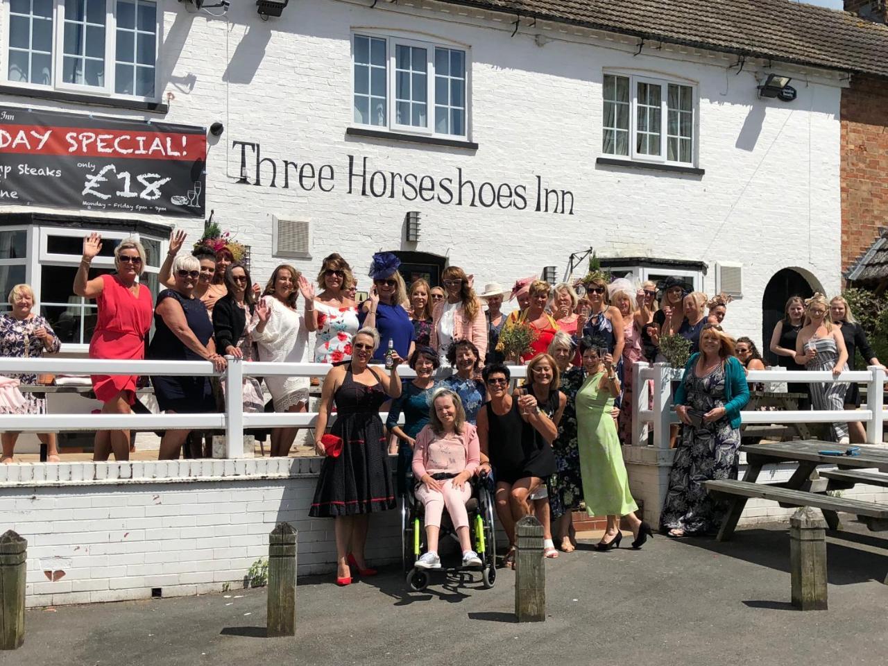 Three Horseshoes Inn Bubbenhall Extérieur photo